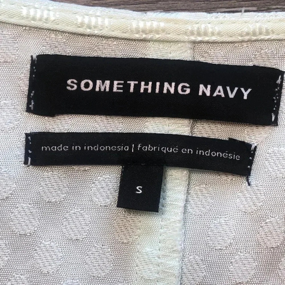 Something Navy Jacquard Wrap Surplice Peplum Mint Green Vneck Blouse Size Small - Picture 9 of 10